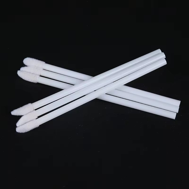 White Disposable Lip Wands (100 pcs)